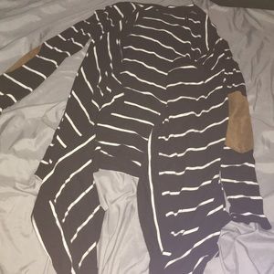 Mon ami Black and White striped coverup/cardigan